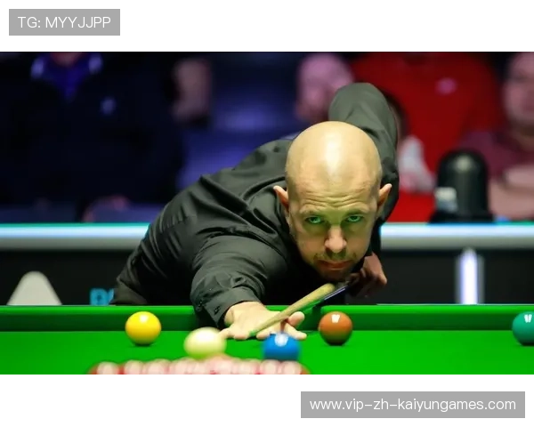 世界台球冠军赛：中国双雄晋级四强引爆全球热潮